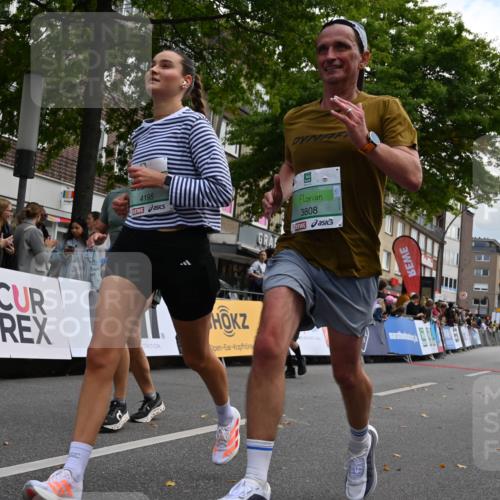 20.09.2026 - PSD Bank Halbmarathon J. Mangold http://msf.ph/oto/10525261 20.09.2026 12:04:45 Ziel 1799, 3309, 3726, 3734, 3808, 4195, 4212, 4255 meine-sportfotos.de
