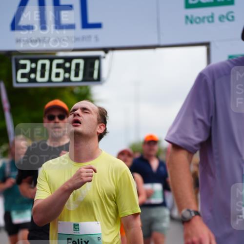 20.09.2026 - PSD Bank Halbmarathon LAZAROV Photography http://msf.ph/oto/10525324 20.09.2026 12:06:01 Ziel 1487, 1834, 2468, 2580, 2692, 2816, 2979, 2991, 3143, 3314, 3402, 3617, 3894, 4166, 4359 meine-sportfotos.de