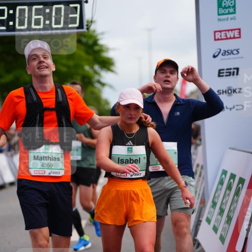 20.09.2026 - PSD Bank Halbmarathon LAZAROV Photography http://msf.ph/oto/10525329 20.09.2026 12:06:03 Ziel 1487, 1834, 2468, 2580, 2692, 2816, 2979, 2991, 3314, 3402, 3617, 3656, 4166, 4359 meine-sportfotos.de