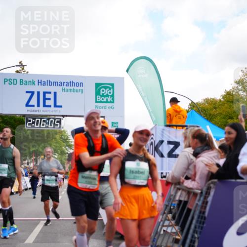 20.09.2026 - PSD Bank Halbmarathon LAZAROV Photography http://msf.ph/oto/10525356 20.09.2026 12:06:05 Ziel 1487, 1834, 2468, 2580, 2692, 2816, 2979, 2991, 3402, 3617, 3656, 4166, 4359 meine-sportfotos.de