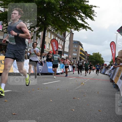 20.09.2026 - PSD Bank Halbmarathon J. Mangold http://msf.ph/oto/10525363 20.09.2026 12:05:12 Ziel 1618, 1989, 1990, 2220, 2396, 2841, 3257, 3389, 3938, 4042, 4073, 4273, 4430, 4564, 4615 meine-sportfotos.de