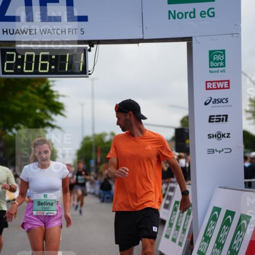 20.09.2026 - PSD Bank Halbmarathon LAZAROV Photography http://msf.ph/oto/10525437 20.09.2026 12:06:11 Ziel 1252, 1300, 1916, 2580, 2692, 2852, 2979, 3617, 3656, 4629 meine-sportfotos.de