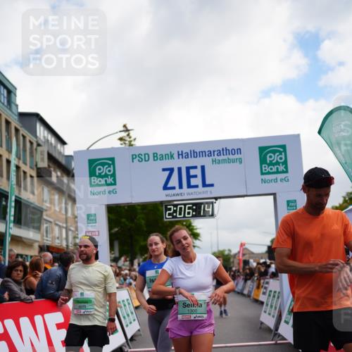 20.09.2026 - PSD Bank Halbmarathon LAZAROV Photography http://msf.ph/oto/10525476 20.09.2026 12:06:14 Ziel 1252, 1300, 1916, 2852, 3656, 4629, 4786 meine-sportfotos.de