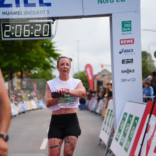 20.09.2026 - PSD Bank Halbmarathon LAZAROV Photography http://msf.ph/oto/10525528 20.09.2026 12:06:20 Ziel 1252, 1916, 1940, 4629, 4786 meine-sportfotos.de