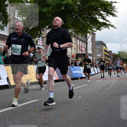 20.09.2026 - PSD Bank Halbmarathon J. Mangold http://msf.ph/oto/10525569 20.09.2026 12:05:41 Ziel 1369, 1487, 1834, 2468, 2816, 2991, 3143, 3314, 3402, 3894, 3922, 4166, 4359, 4450, 4674 meine-sportfotos.de
