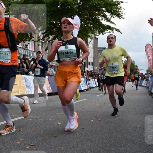 20.09.2026 - PSD Bank Halbmarathon J. Mangold http://msf.ph/oto/10525660 20.09.2026 12:05:49 Ziel 1369, 1487, 1834, 2468, 2580, 2692, 2816, 2979, 2991, 3143, 3402, 3617, 3656, 4166, 4359 meine-sportfotos.de