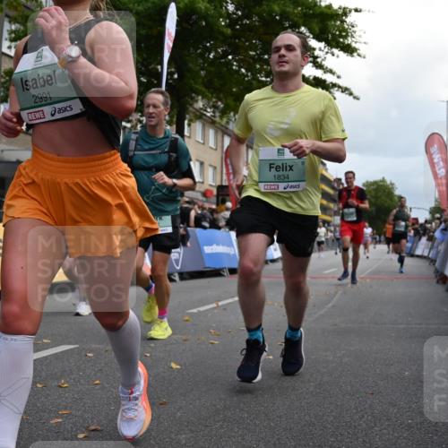 20.09.2026 - PSD Bank Halbmarathon J. Mangold http://msf.ph/oto/10525667 20.09.2026 12:05:50 Ziel 1300, 1487, 1834, 2468, 2580, 2692, 2816, 2852, 2979, 2991, 3143, 3402, 3617, 3656, 4166, 4359 meine-sportfotos.de