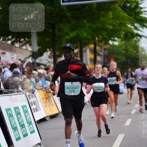 20.09.2026 - PSD Bank Halbmarathon LAZAROV Photography http://msf.ph/oto/10525706 20.09.2026 12:06:39 Ziel 2024, 2684, 2715, 2874, 4266, 4379, 4676 meine-sportfotos.de