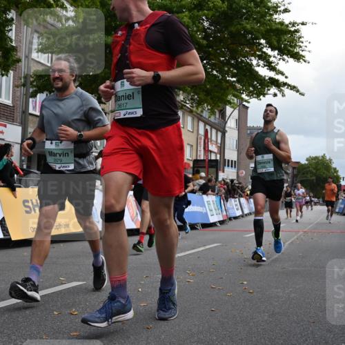 20.09.2026 - PSD Bank Halbmarathon J. Mangold http://msf.ph/oto/10525708 20.09.2026 12:05:53 Ziel 1300, 1834, 1916, 2468, 2580, 2692, 2852, 2979, 2991, 3402, 3617, 3656, 4166, 4359, 4629, 4786 meine-sportfotos.de