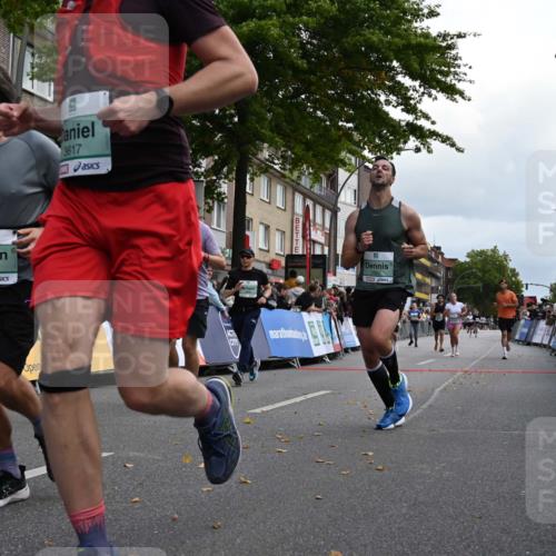 20.09.2026 - PSD Bank Halbmarathon J. Mangold http://msf.ph/oto/10525710 20.09.2026 12:05:53 Ziel 1300, 1834, 1916, 2468, 2580, 2692, 2852, 2979, 2991, 3402, 3617, 3656, 4166, 4359, 4629, 4786 meine-sportfotos.de