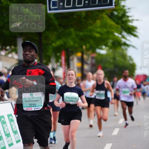 20.09.2026 - PSD Bank Halbmarathon LAZAROV Photography http://msf.ph/oto/10525739 20.09.2026 12:06:40 Ziel 1695, 2024, 2684, 2715, 2874, 3450, 4266, 4379, 4676, 4695 meine-sportfotos.de