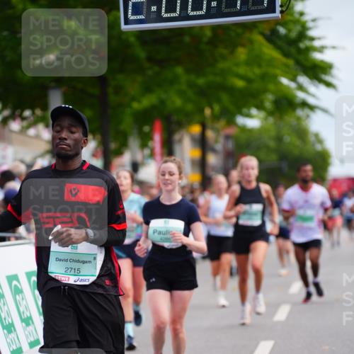 20.09.2026 - PSD Bank Halbmarathon LAZAROV Photography http://msf.ph/oto/10525748 20.09.2026 12:06:40 Ziel 1695, 2024, 2684, 2715, 2874, 3450, 4266, 4379, 4676, 4695 meine-sportfotos.de