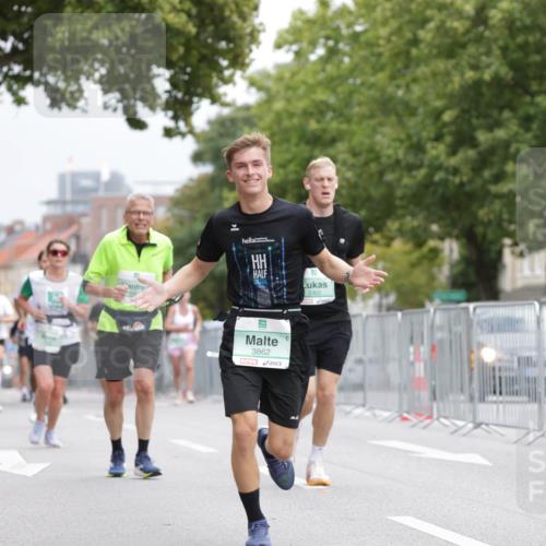 20.09.2026 - PSD Bank Halbmarathon Jannik Wohlers http://msf.ph/oto/10525753 20.09.2026 12:03:30 Laufen 3302, 3862 meine-sportfotos.de