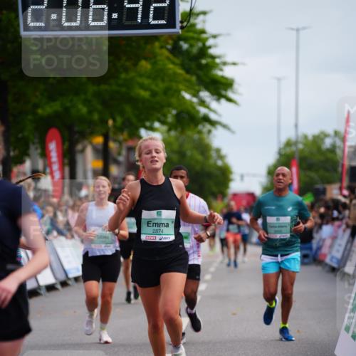 20.09.2026 - PSD Bank Halbmarathon LAZAROV Photography http://msf.ph/oto/10525778 20.09.2026 12:06:42 Ziel 1695, 2684, 2715, 2874, 3450, 4266, 4379, 4676, 4695, 4748 meine-sportfotos.de