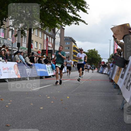 20.09.2026 - PSD Bank Halbmarathon J. Mangold http://msf.ph/oto/10525838 20.09.2026 12:06:18 Ziel 2024, 2684, 4647, 4717 meine-sportfotos.de