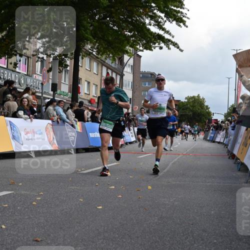 20.09.2026 - PSD Bank Halbmarathon J. Mangold http://msf.ph/oto/10525848 20.09.2026 12:06:19 Ziel 2024, 2684, 4647, 4717 meine-sportfotos.de