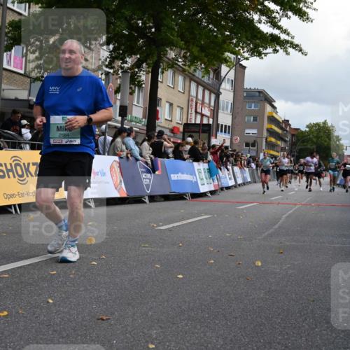 20.09.2026 - PSD Bank Halbmarathon J. Mangold http://msf.ph/oto/10525907 20.09.2026 12:06:24 Ziel 1695, 2024, 2684, 2715, 3450, 4266, 4379, 4647, 4676, 4695, 4717 meine-sportfotos.de