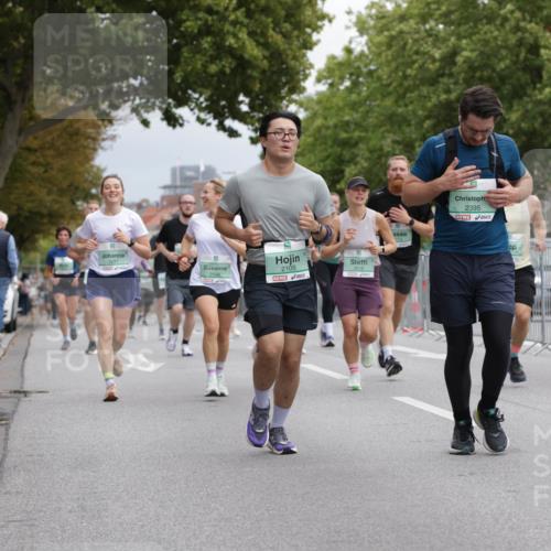 20.09.2026 - PSD Bank Halbmarathon Jannik Wohlers http://msf.ph/oto/10525981 20.09.2026 12:04:15 Laufen 2105, 2818, 2395 meine-sportfotos.de