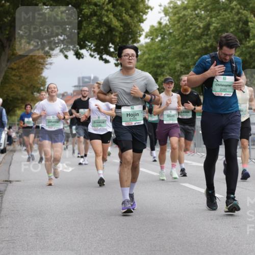 20.09.2026 - PSD Bank Halbmarathon Jannik Wohlers http://msf.ph/oto/10525984 20.09.2026 12:04:15 Laufen 2105, 2818, 1497, 2088, 2395 meine-sportfotos.de