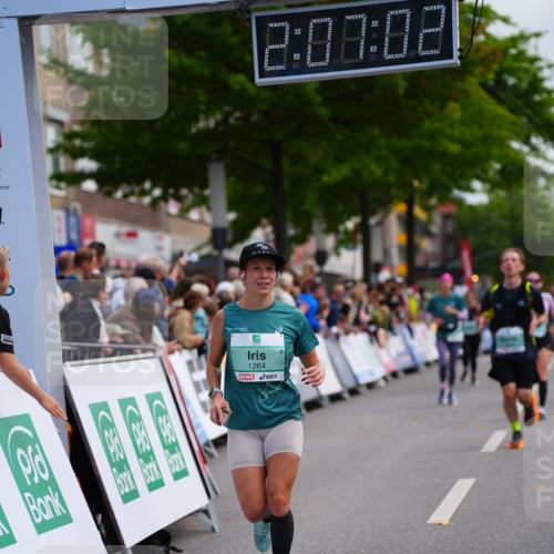 20.09.2026 - PSD Bank Halbmarathon LAZAROV Photography http://msf.ph/oto/10526024 20.09.2026 12:07:02 Ziel 1177, 1264, 2219, 3033, 4007, 4691 meine-sportfotos.de