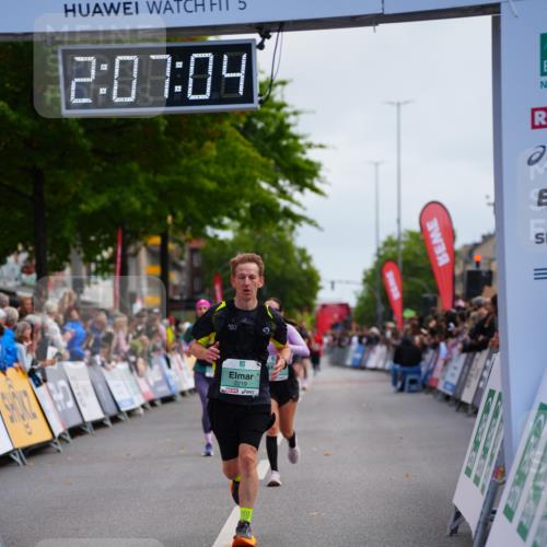 20.09.2026 - PSD Bank Halbmarathon LAZAROV Photography http://msf.ph/oto/10526029 20.09.2026 12:07:03 Ziel 1177, 1264, 2219, 3033, 4007, 4691 meine-sportfotos.de