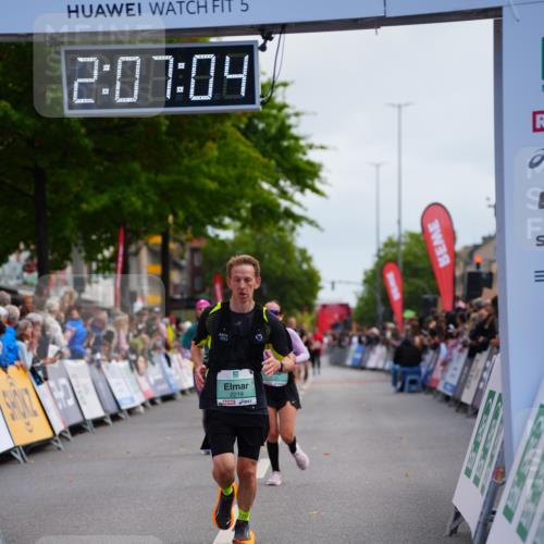 20.09.2026 - PSD Bank Halbmarathon LAZAROV Photography http://msf.ph/oto/10526034 20.09.2026 12:07:03 Ziel 1177, 1264, 2219, 3033, 4007, 4691 meine-sportfotos.de