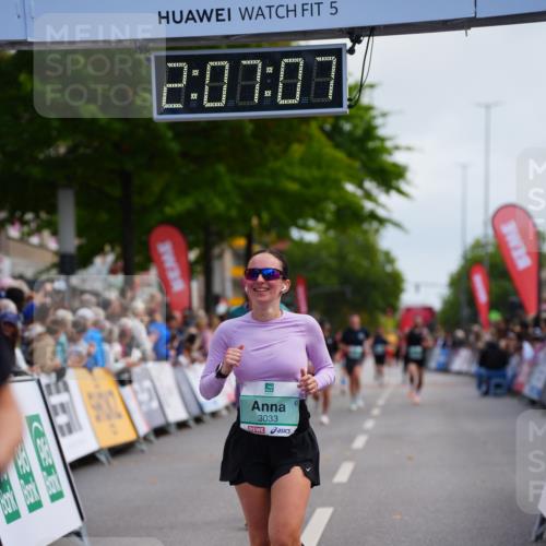 20.09.2026 - PSD Bank Halbmarathon LAZAROV Photography http://msf.ph/oto/10526099 20.09.2026 12:07:06 Ziel 1264, 1381, 2219, 3033, 3373, 4007 meine-sportfotos.de