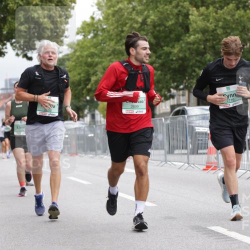 20.09.2026 - PSD Bank Halbmarathon Jannik Wohlers http://msf.ph/oto/10526168 20.09.2026 12:04:52 Laufen 2699, 2716 meine-sportfotos.de