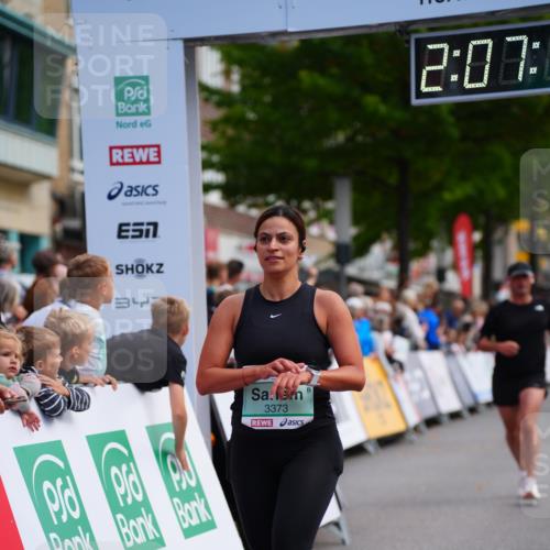 20.09.2026 - PSD Bank Halbmarathon LAZAROV Photography http://msf.ph/oto/10526207 20.09.2026 12:07:10 Ziel 1368, 1381, 2219, 3033, 3373, 4637 meine-sportfotos.de