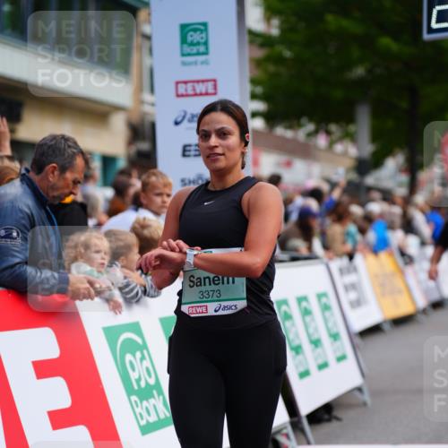 20.09.2026 - PSD Bank Halbmarathon LAZAROV Photography http://msf.ph/oto/10526230 20.09.2026 12:07:11 Ziel 1368, 1381, 2219, 3033, 3373, 3648, 4637 meine-sportfotos.de