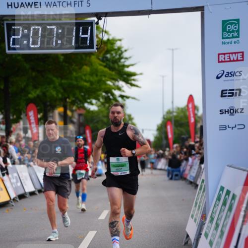 20.09.2026 - PSD Bank Halbmarathon LAZAROV Photography http://msf.ph/oto/10526260 20.09.2026 12:07:14 Ziel 1368, 1381, 3033, 3373, 3648, 4124, 4637 meine-sportfotos.de