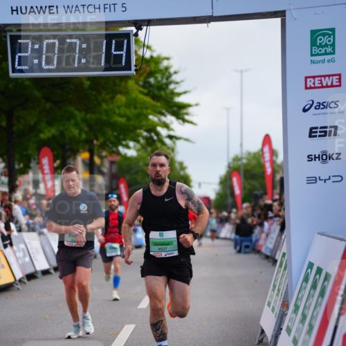 20.09.2026 - PSD Bank Halbmarathon LAZAROV Photography http://msf.ph/oto/10526266 20.09.2026 12:07:14 Ziel 1368, 1381, 3033, 3373, 3648, 4124, 4637 meine-sportfotos.de