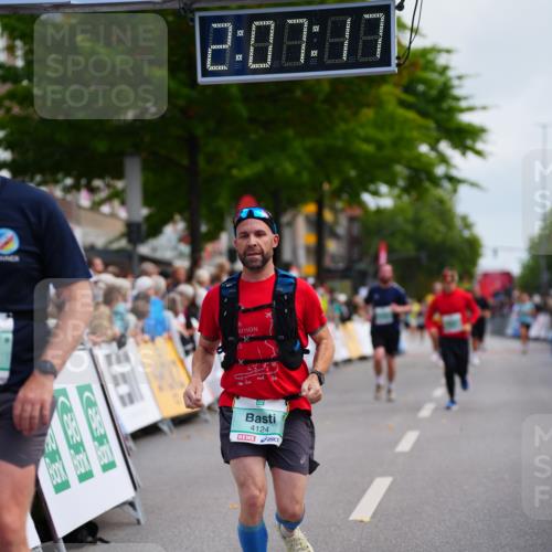 20.09.2026 - PSD Bank Halbmarathon LAZAROV Photography http://msf.ph/oto/10526309 20.09.2026 12:07:17 Ziel 1368, 1415, 3373, 3648, 4124, 4637 meine-sportfotos.de