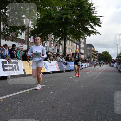 20.09.2026 - PSD Bank Halbmarathon J. Mangold http://msf.ph/oto/10526373 20.09.2026 12:07:32 Ziel 1522, 1622, 1705, 1968, 2652, 2796, 3219, 3378, 4424 meine-sportfotos.de
