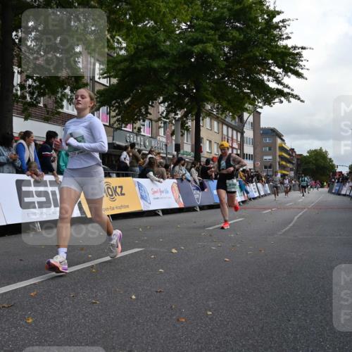20.09.2026 - PSD Bank Halbmarathon J. Mangold http://msf.ph/oto/10526377 20.09.2026 12:07:32 Ziel 1522, 1622, 1705, 1968, 2652, 2796, 3219, 3378, 4424 meine-sportfotos.de