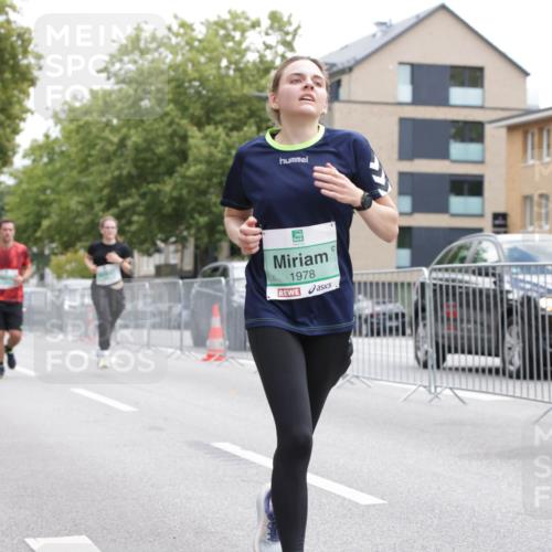 20.09.2026 - PSD Bank Halbmarathon Jannik Wohlers http://msf.ph/oto/10526416 20.09.2026 12:05:22 Laufen 1978 meine-sportfotos.de