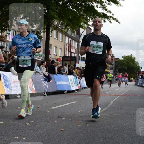 20.09.2026 - PSD Bank Halbmarathon J. Mangold http://msf.ph/oto/10526486 20.09.2026 12:07:47 Ziel 1228, 1238, 1600, 2173, 2499, 2875, 3486, 3487, 4502, 4776 meine-sportfotos.de