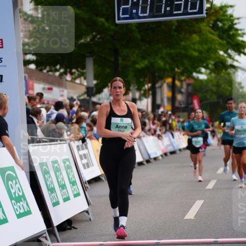 20.09.2026 - PSD Bank Halbmarathon LAZAROV Photography http://msf.ph/oto/10526502 20.09.2026 12:07:29 Ziel 1089, 1376, 1415, 1875, 2190, 2559, 3352, 3493, 3667 meine-sportfotos.de