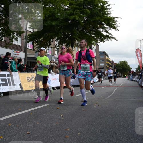 20.09.2026 - PSD Bank Halbmarathon J. Mangold http://msf.ph/oto/10526567 20.09.2026 12:07:57 Ziel 1228, 1886, 2340, 2499, 2875, 2905, 2970, 3128, 3130, 3466, 3753 meine-sportfotos.de