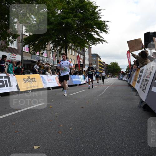 20.09.2026 - PSD Bank Halbmarathon J. Mangold http://msf.ph/oto/10526603 20.09.2026 12:08:00 Ziel 1228, 1886, 2298, 2340, 2875, 2905, 2970, 3128, 3130, 3466, 3753 meine-sportfotos.de