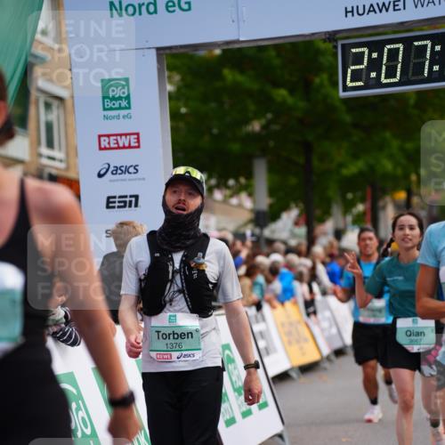 20.09.2026 - PSD Bank Halbmarathon LAZAROV Photography http://msf.ph/oto/10526611 20.09.2026 12:07:33 Ziel 1089, 1376, 1875, 2190, 2559, 2796, 3352, 3667 meine-sportfotos.de