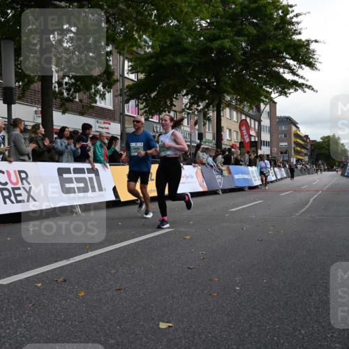 20.09.2026 - PSD Bank Halbmarathon J. Mangold http://msf.ph/oto/10526670 20.09.2026 12:08:05 Ziel 1886, 2298, 2340, 2905, 2970, 3753 meine-sportfotos.de