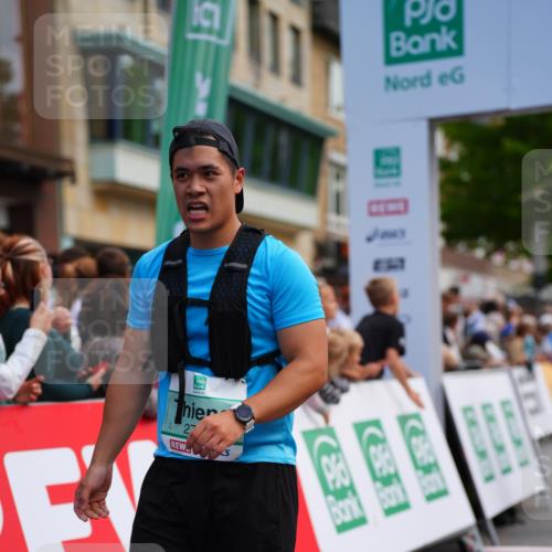 20.09.2026 - PSD Bank Halbmarathon LAZAROV Photography http://msf.ph/oto/10526703 20.09.2026 12:07:38 Ziel 1376, 1522, 1875, 2559, 2796, 3352, 3667, 4424 meine-sportfotos.de