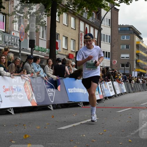 20.09.2026 - PSD Bank Halbmarathon J. Mangold http://msf.ph/oto/10526739 20.09.2026 12:08:31 Ziel 1229, 2522, 4613 meine-sportfotos.de
