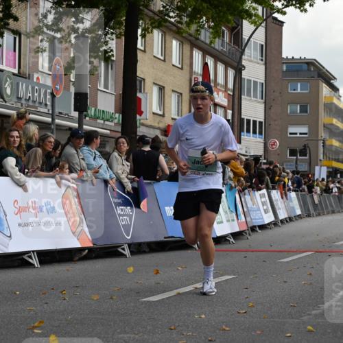 20.09.2026 - PSD Bank Halbmarathon J. Mangold http://msf.ph/oto/10526743 20.09.2026 12:08:31 Ziel 1229, 2522, 4613 meine-sportfotos.de