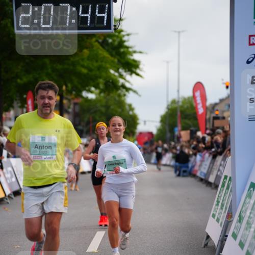 20.09.2026 - PSD Bank Halbmarathon LAZAROV Photography http://msf.ph/oto/10526803 20.09.2026 12:07:43 Ziel 1522, 1622, 1968, 2652, 2796, 4424 meine-sportfotos.de