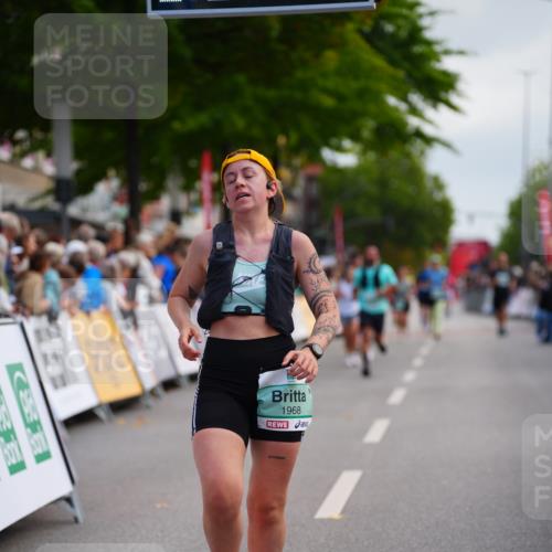 20.09.2026 - PSD Bank Halbmarathon LAZAROV Photography http://msf.ph/oto/10526852 20.09.2026 12:07:46 Ziel 1522, 1622, 1968, 2652, 3378, 4424 meine-sportfotos.de