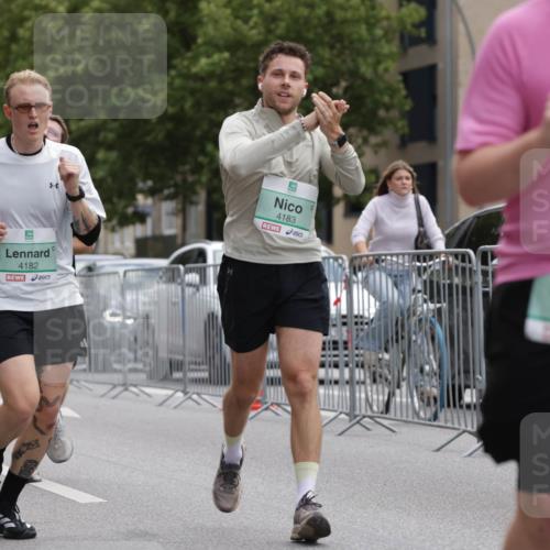 20.09.2026 - PSD Bank Halbmarathon Jannik Wohlers http://msf.ph/oto/10526910 20.09.2026 12:06:17 Laufen 4182, 4183, 1371 meine-sportfotos.de