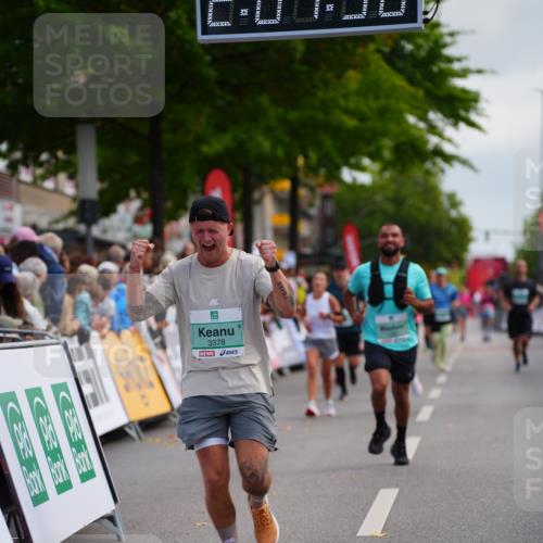 20.09.2026 - PSD Bank Halbmarathon LAZAROV Photography http://msf.ph/oto/10526927 20.09.2026 12:07:49 Ziel 1522, 1600, 1622, 1705, 1968, 2652, 3378 meine-sportfotos.de