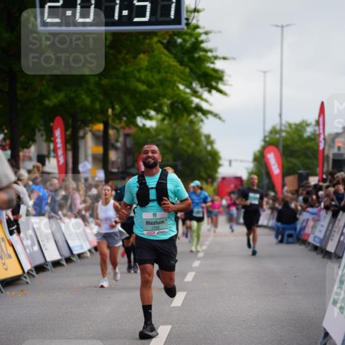 20.09.2026 - PSD Bank Halbmarathon LAZAROV Photography http://msf.ph/oto/10526940 20.09.2026 12:07:50 Ziel 1600, 1622, 1705, 1968, 2652, 3378 meine-sportfotos.de
